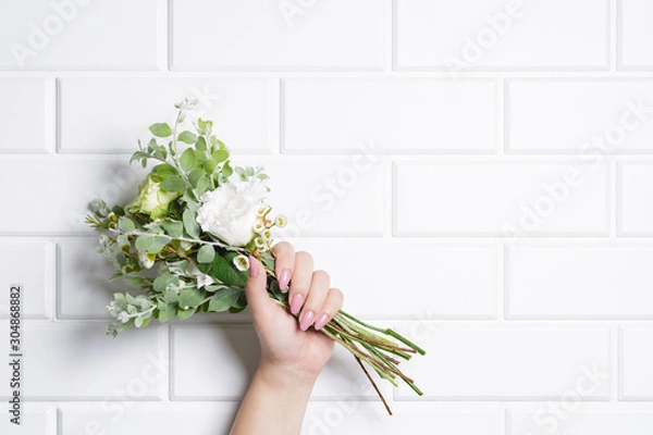 Obraz 花束と女性の手