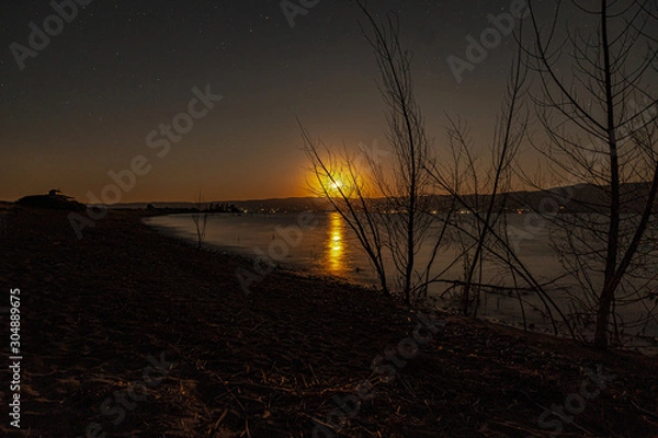 Fototapeta Bear Lake Moon Sets
