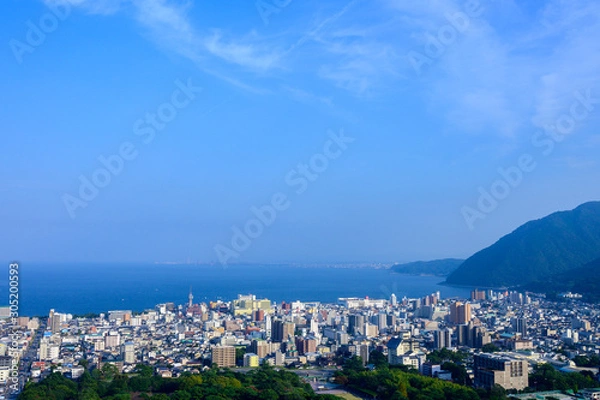 Obraz 湯の街別府市街と別府湾の眺め（大分県）