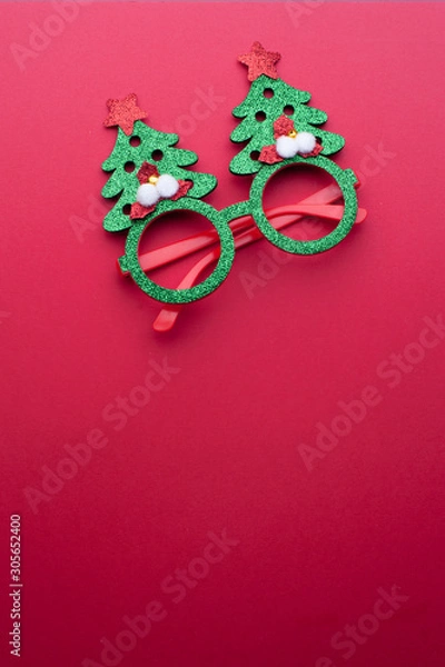 Fototapeta Funny eyeglasses in the form of Christmas tree