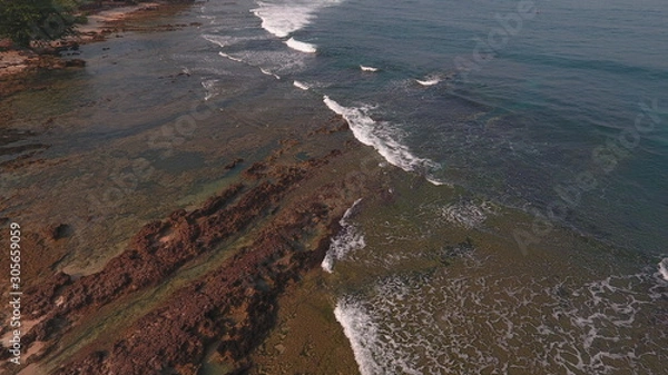 Fototapeta the coast with beautiful rocks