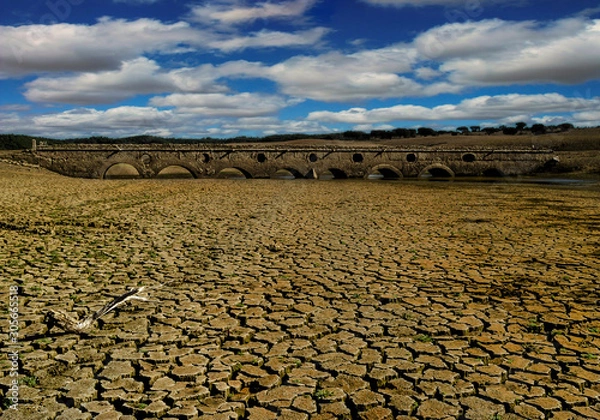 Obraz Edificios em ruínas esquecidos no tempo