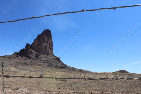 Fototapeta Ship Rock Barbed Wire