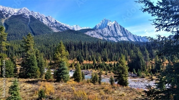 Obraz Beautiful panorama scenery in Banff Nationalparks Ink Pots, Canada. Hiking in the candian rocky mountains