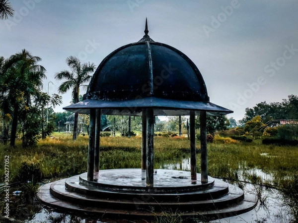 Obraz pavilion in park