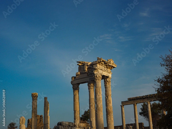 Fototapeta Turkey、トルコ、旅行、トルコ旅行、新婚旅行、気球、猫、遺跡、パムッカレ、きれい、きれいな景色、自然、雄大、