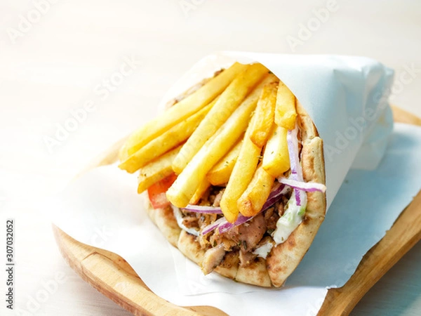 Obraz Gyros on a restaurant table