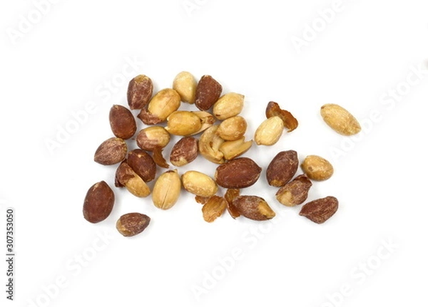 Fototapeta Salted peanuts isolated on white background.