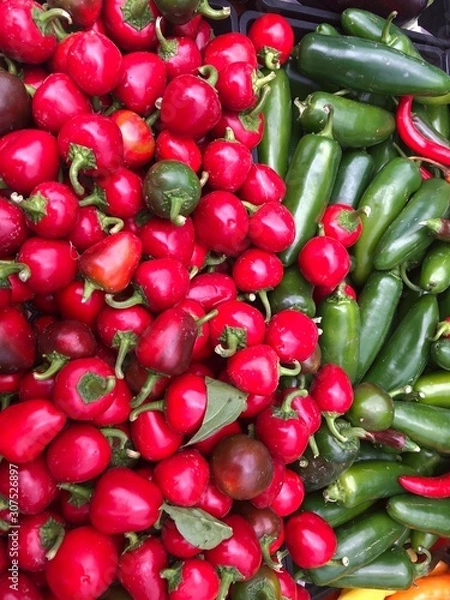 Obraz red hot peppers