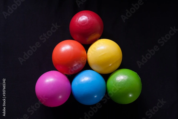 Obraz Color triangle of plastic balls