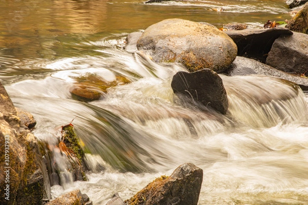 Fototapeta Rocks in Falls