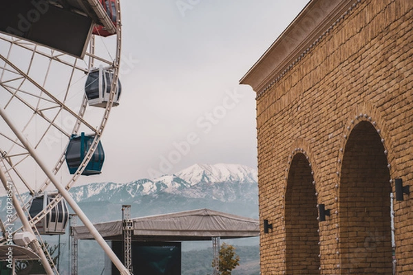 Obraz ferris wheel with alpine