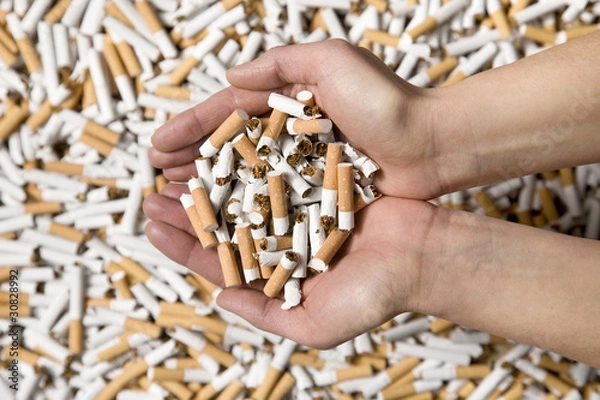 Obraz hands full of cigarettes
