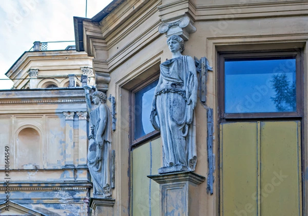 Fototapeta Caryatids are elements of the decoration of the palace of Grand Duke Mikhail Nikolaevich. Manor Mikhailovka. Peterhof. St. Petersburg. Russia