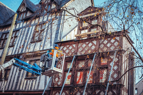 Obraz Façade d'une maison en construction 