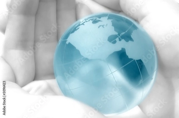 Fototapeta hand holding globe