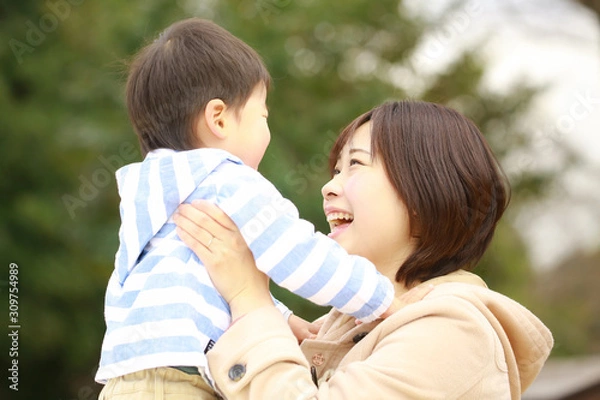 Fototapeta 笑顔の親子