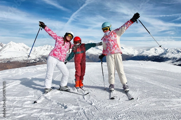 Obraz protrait trois enfants avec ski