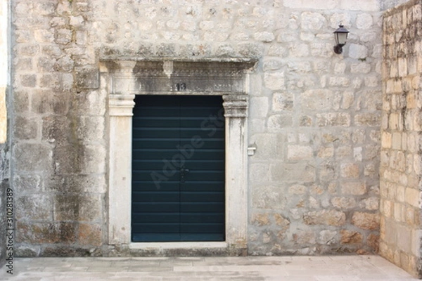 Fototapeta Hausnummer 13