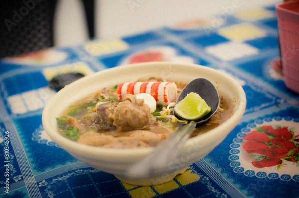 Obraz Mee Celup is a traditional dish in Kelantan, Malaysia. Its broth is full of sensational Asian taste.
