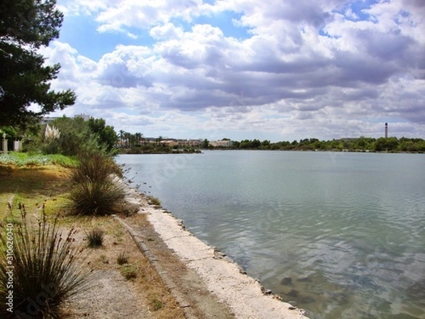 Fototapeta lake and blue sky in mallorca spain