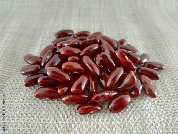 Fototapeta red beans on a white background