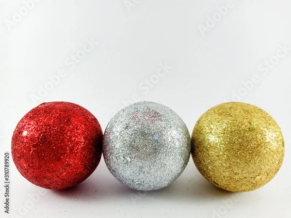 Obraz christmas balls isolated on white background