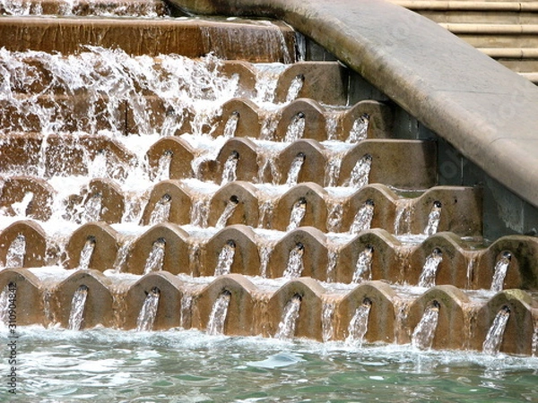 Fototapeta Tumbling Fountain Birmingham