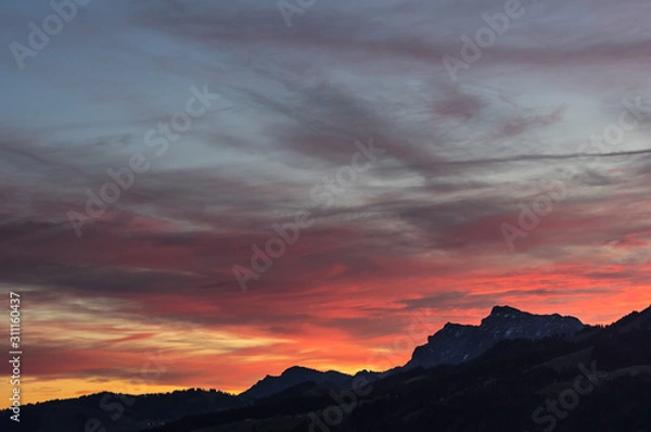 Obraz Morgenröte über den Bergen