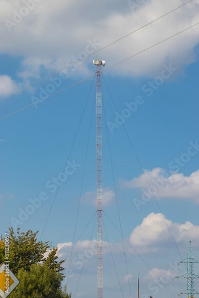 Obraz Cellular repeater, mast for broadcasting wireless communication and the Internet