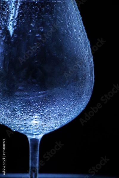 Obraz запотевший бокал