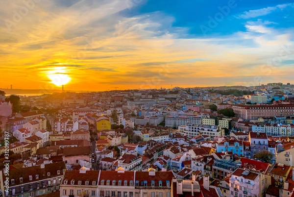 Fototapeta Beautiful sunset views at Graca Viewpoint in Lisbon Portugal