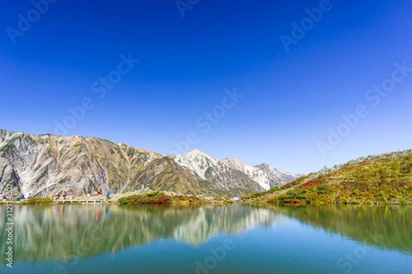 Obraz 【長野県】秋の白馬三山と八方池　八方尾根