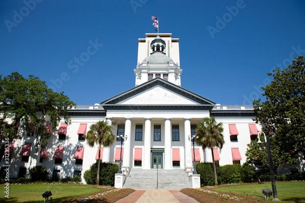 Fototapeta Historyczny budynek Kapitolu w Tallahassee na Florydzie