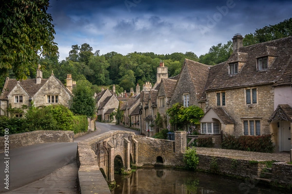 Obraz Castle Combe Cotswolds village