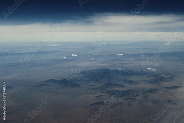 Fototapeta Desert panorama from the plain to California