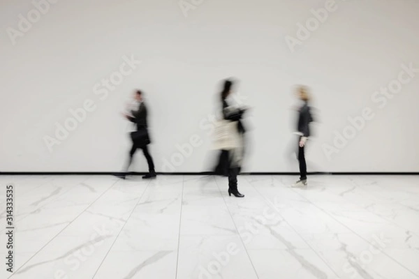 Obraz People out of focus at the airport