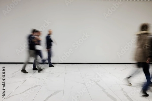 Obraz People out of focus at the airport