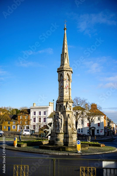 Fototapeta  View of the Banbury Cross in the town centre.