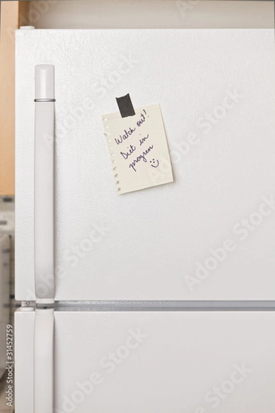 Obraz Uwaga na drzwiach lodówki