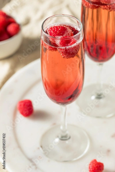 Fototapeta Refreshing Alcoholic Kir Royale