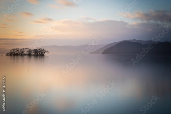 Obraz 朝日が昇るびわ湖