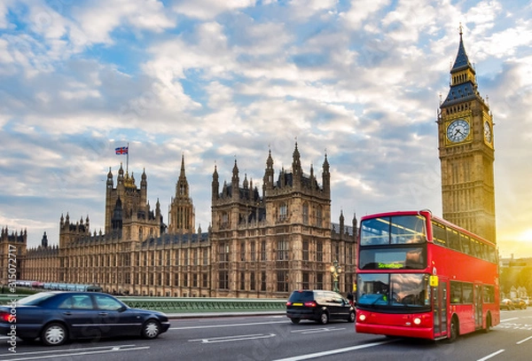 Obraz Domy Parlamentu z Big Benem i piętrowym autobusem na moście Westminster o zachodzie słońca, Londyn, Wielka Brytania