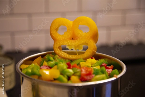 Obraz yellow smile pepper