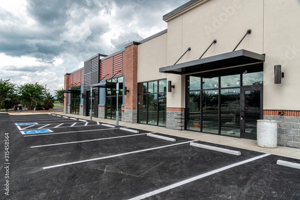 Fototapeta Nowe centrum handlowe Strip bliskie ukończenia