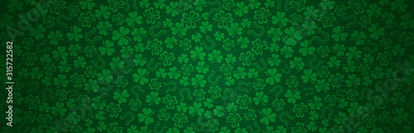 Obraz Zielony transparent z pozdrowieniami Patricks Day z zielonymi koniczynami. Projekt świąteczny Patryka. Poziome tło, nagłówki, plakaty, karty, strona internetowa. Ilustracji wektorowych