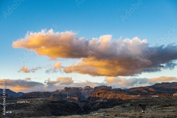 Fototapeta sunset in mountains