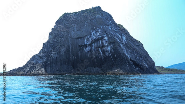 Obraz rock mountain on the sea