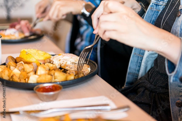 Obraz The First Bite