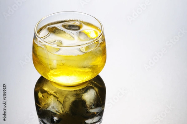 Fototapeta 冷たいお茶